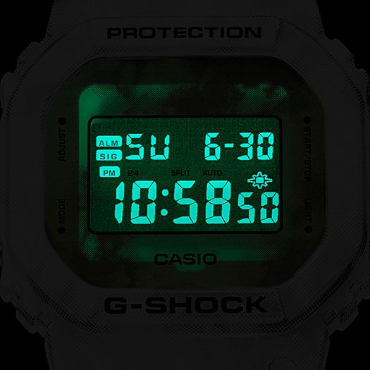 DW-5600GC-7ER light