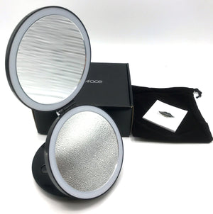 LED Lighted 3-fold Travel Compact Makeup Mirror - 1X/7X Magnification USB Powered - GadgetiCloud